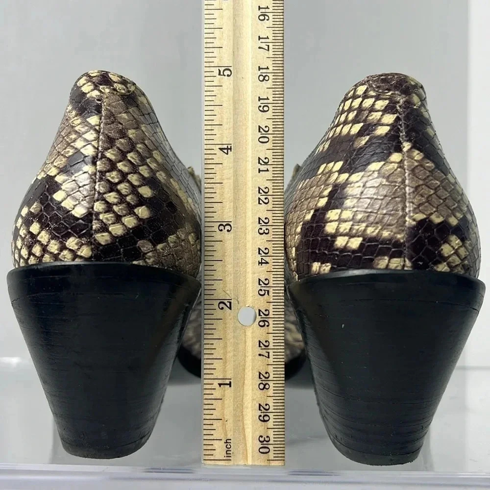 & Other Stories Snakeskin Pointed Toe Ankle Chelsea Bootie Stacked Heel Size 7 - Picture 5 of 13